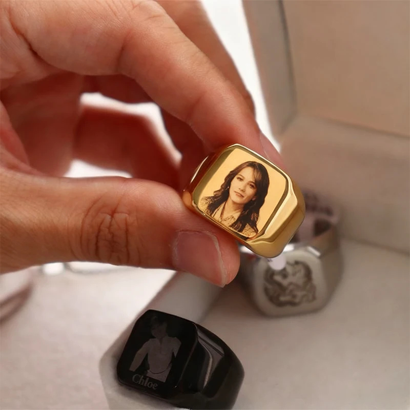 Stainless Steel Jewelry anillo - Initial Ring Custom ulasan dan harga